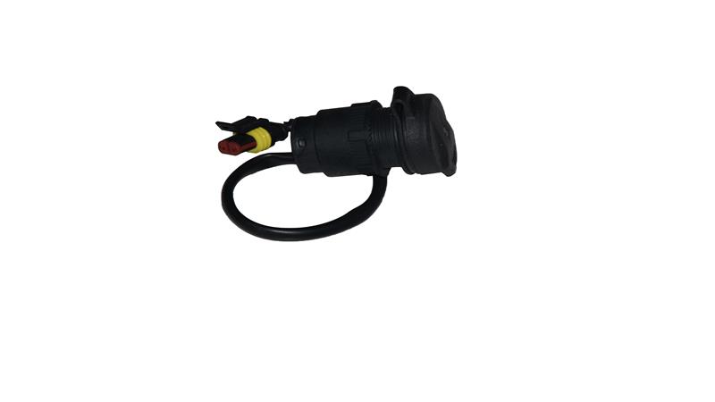 USB GİRİŞİ (R250)